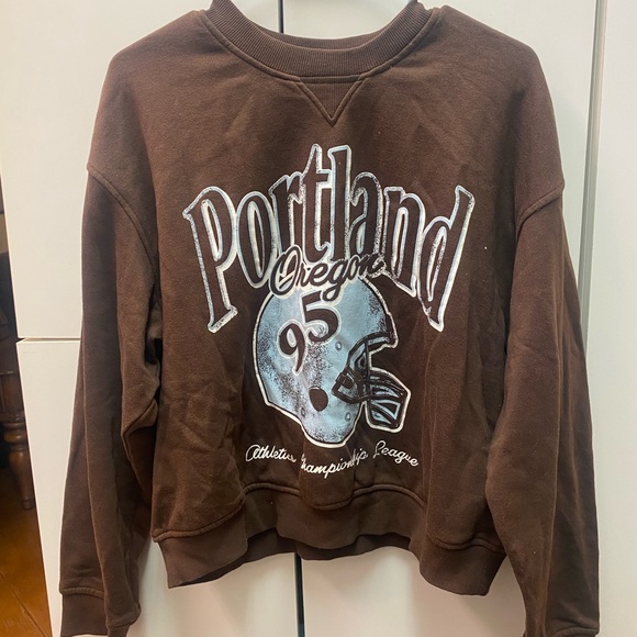 brown crewneck - Picture 1 of 1